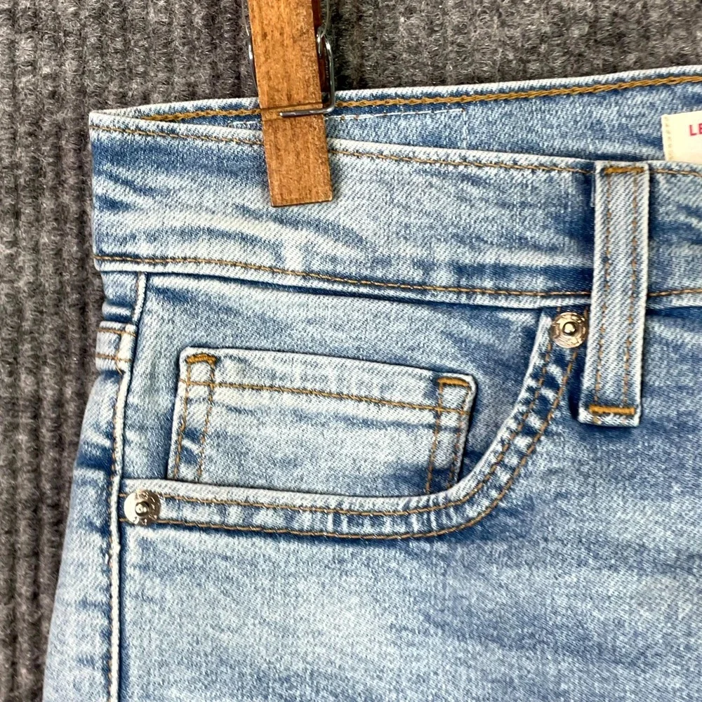 Levis sale used